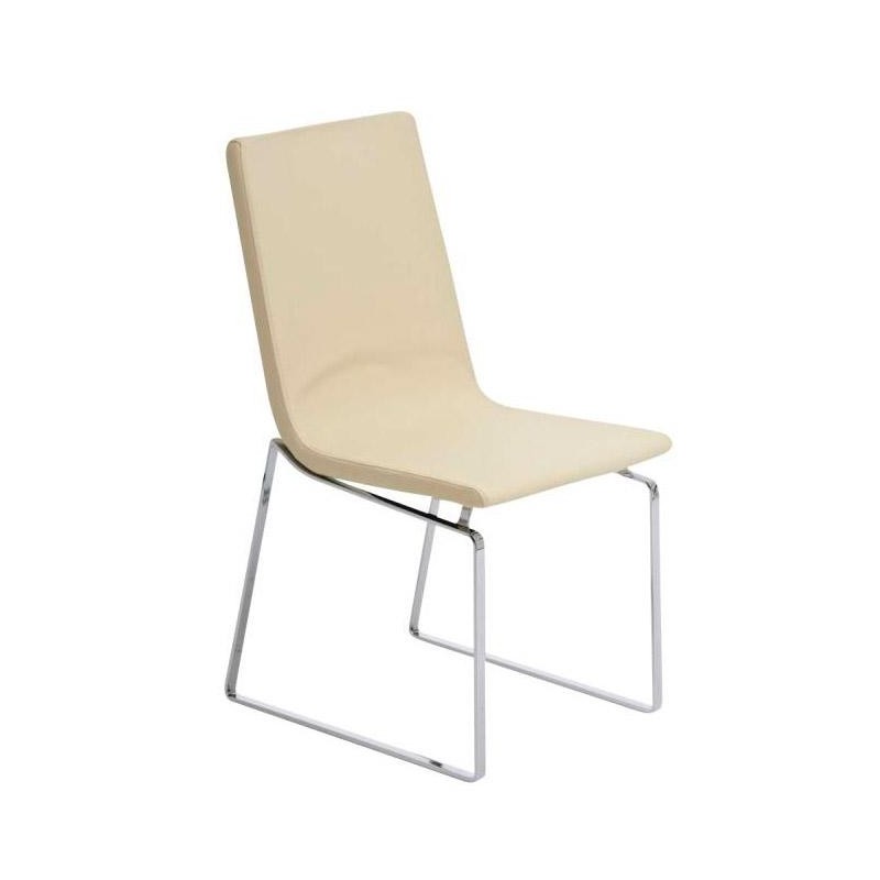 Silla de Confidente VILLANOVA, diseño único, en Piel color Negro