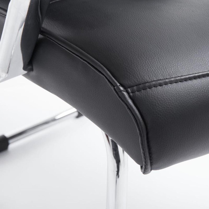 Silla de Confidente BORAU, estructura metálica, en Piel color negro