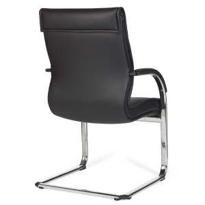 Silla de confidente ergonómica PINDO. Exclusivo diseño, estructura metálica y tapizada en piel color negro
