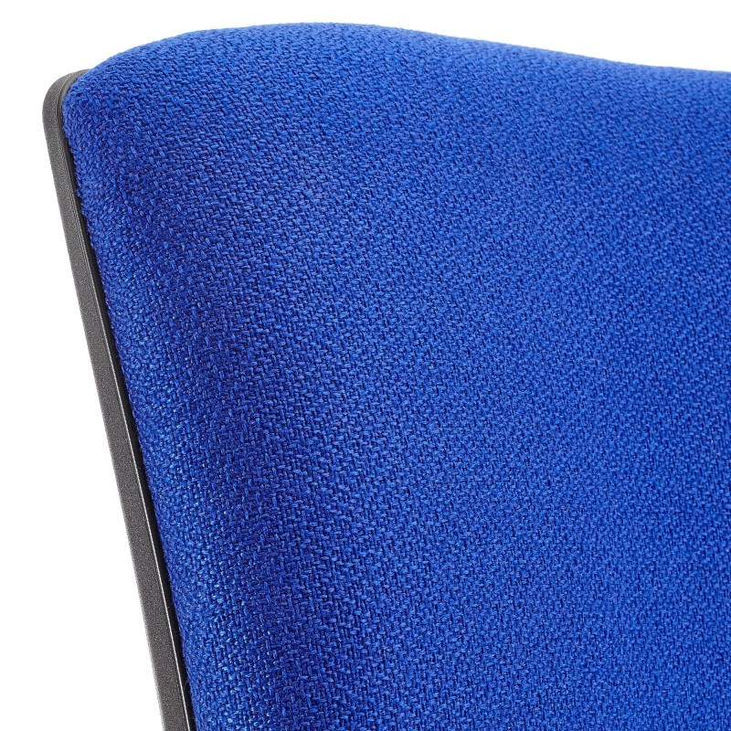 Silla de oficina ATLAS PRO, grueso acolchado y base en metal, en negro