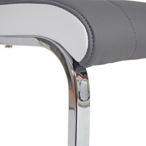 Lote de 2 sillas de Confidente AMY, estructura metálica, en piel color gris