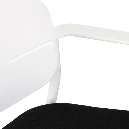 Silla de confidente ERIC en color negro 2