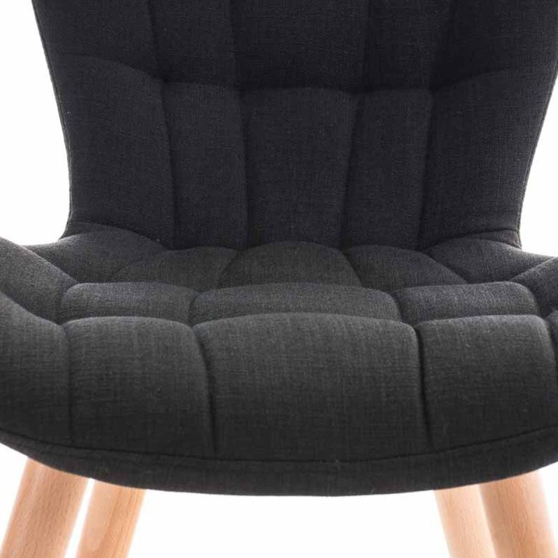 Silla de confidente ELGAR, precioso diseño con patas en madera. Gran acolchado con tapizado en capitoné en tela color negro