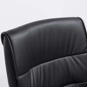 Silla de Confidente HIBERT, estructura metálica, gran acolchado en piel negro