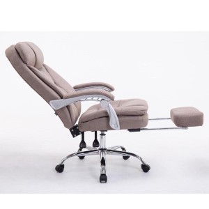 Sillón de Oficina AUSTIN, reclinable en varias posiciones y con reposapiés extensible en tela color negro