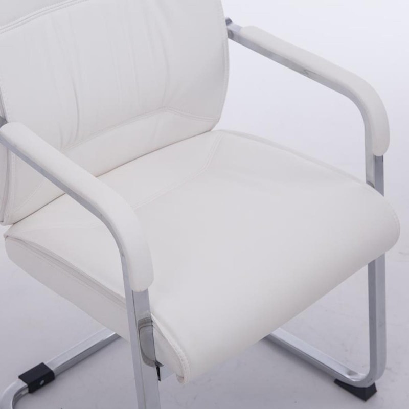 Silla de confidente MAEL, gran acolchado en piel color negro