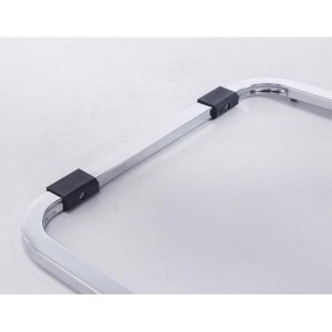 Silla de confidente MAEL, gran acolchado en piel color negro