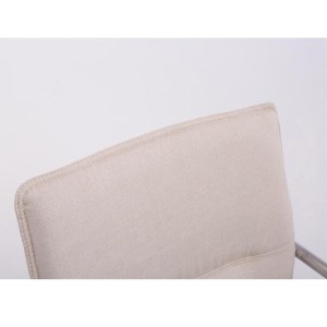 Silla de confidente GOLIAT TELA, estructura metálica, gran acolchado y elegante diseño en tela color negro