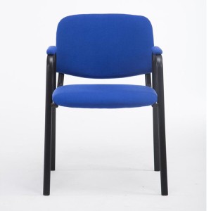 Silla de confidente MOBY CON BRAZOS, patas negras, color negro