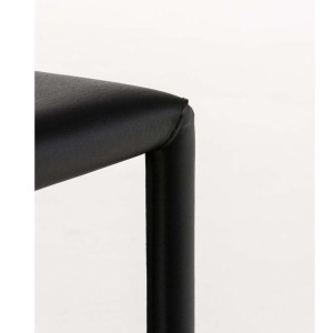 Silla de Confidente LAURA, tapizada en piel color negro