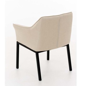 Silla de confidente OCTAVIO TELA, estructura en negro y tapizado en blanco