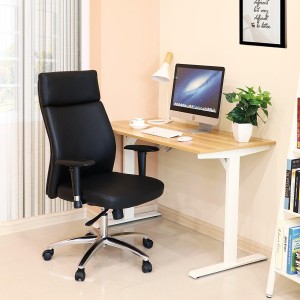 Sillón de Oficina INDIA, Grueso Alcolchado, Brazos Ajustables, en Piel color Negro