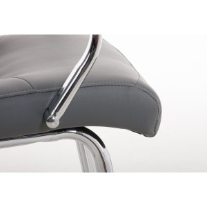 Silla de Confidente BORAU, estructura metálica, en Piel color Negro