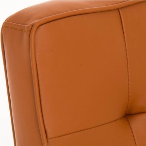 Silla de confidente CHIVO PIEL, estructura metálica, gran acolchado y diseño retro con capitoné en piel color negro
