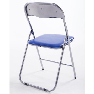 Silla Plegable VINSON. Muy práctica y funcional con estructura metálica negra y tapizada en piel color negro