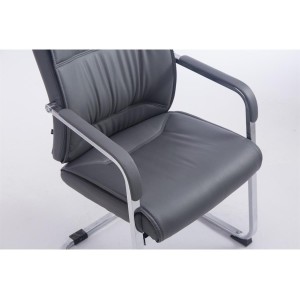 Silla de confidente MAEL, gran acolchado en piel color negro