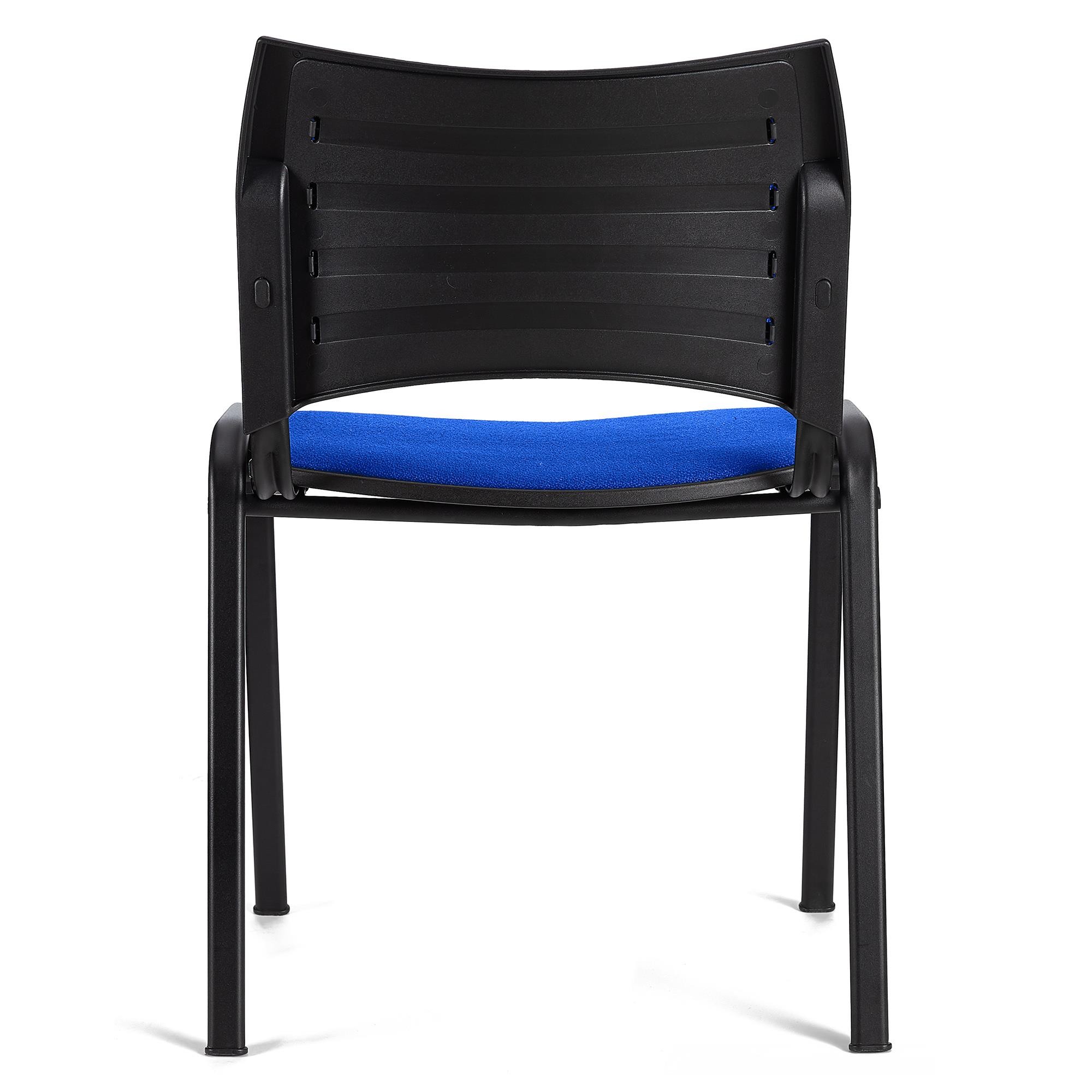 Silla de Confidente ROMEL, Cómodo Acolchado, Apilable, Patas Negras, en Tela Negra
