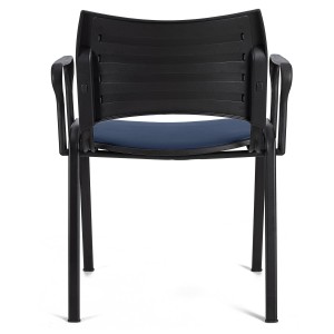 Silla de Confidente ROMEL CON BRAZOS PIEL con Patas Negras en Negro