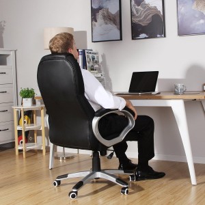 Silla de oficina DYLAN, gran acolchado, en malla transpirable y piel negra