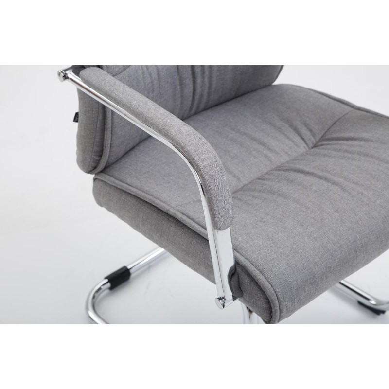 Silla de confidente HILBER TELA, estructura metálica, en color negro