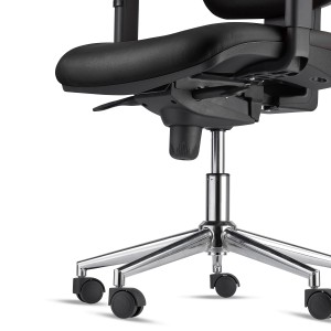 Silla Ergonómica PIERO, en Piel Natural color Negro, con Base Metálica, Brazos Ajustables y Reposacabezas