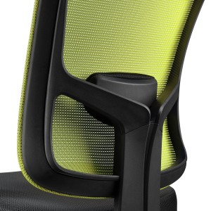 Silla Ergonómica MARKO, reposacabezas y soporte lumbar, en negro