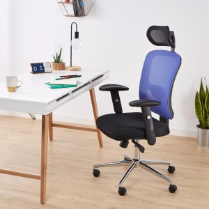 Silla Ergonómica MARKO, reposacabezas y soporte lumbar, en negro