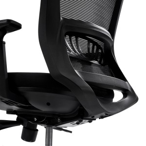 Silla de Oficina MAGNUM, soporte lumbar, en negro