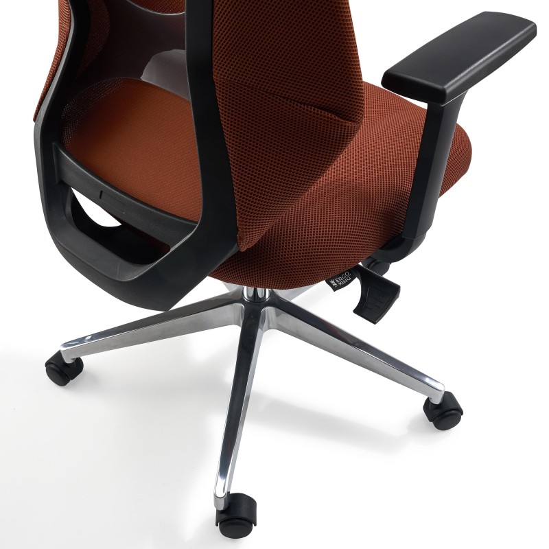 Sillón de Oficina NOLAN, compacta y elegante, en negro