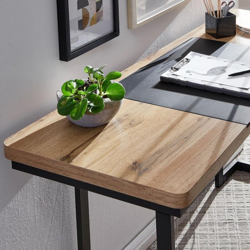 Mesa de Oficina BETA con Superficie de Madera y Estructura Metálica Negra