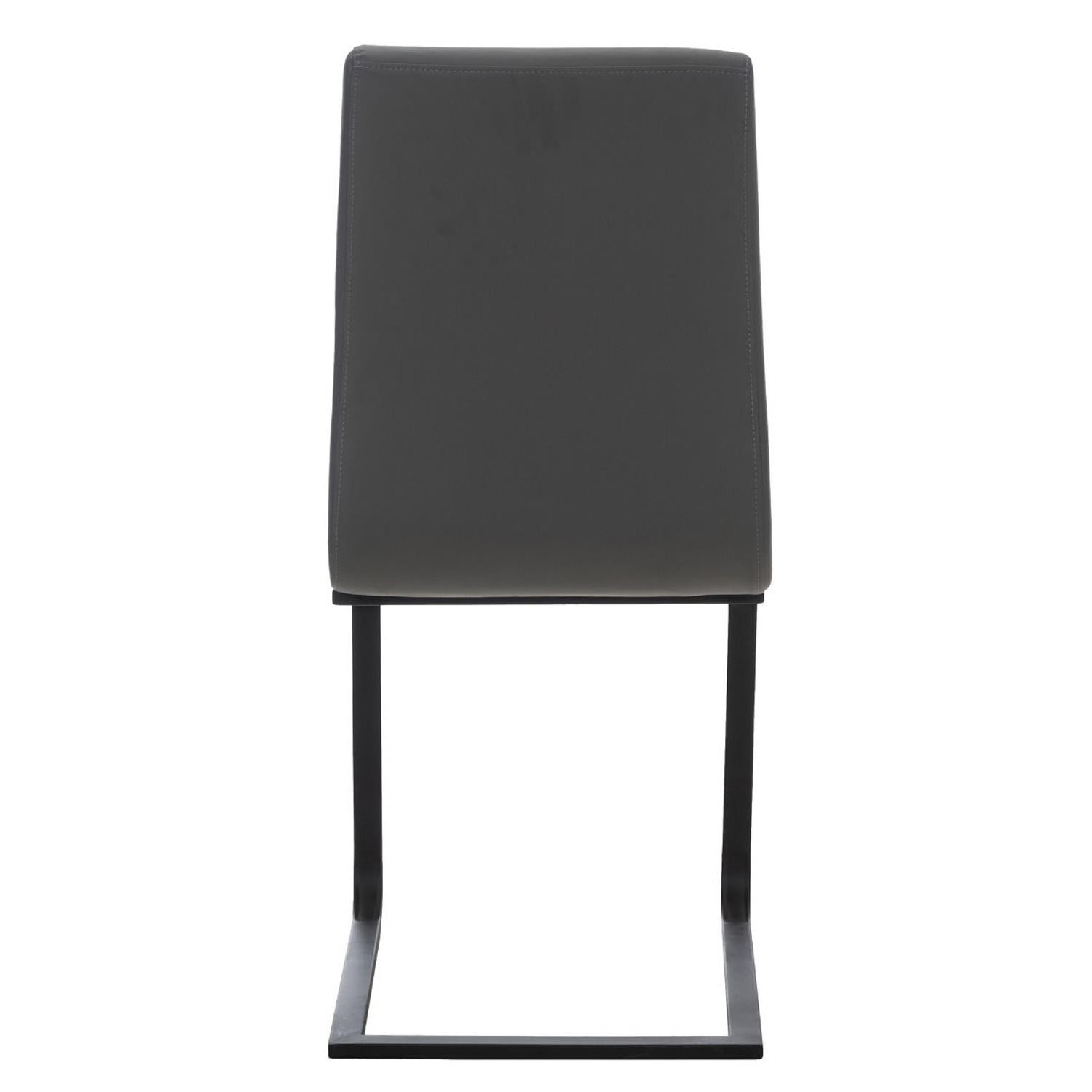 Silla de Confidente ELARA, Gran Acolchado, Tapizada en Piel color Negro