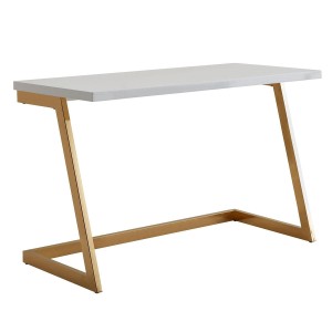 Mesa de Oficina OSAKA con Superficie de Madera color Negro y Estructura Metálica Dorada