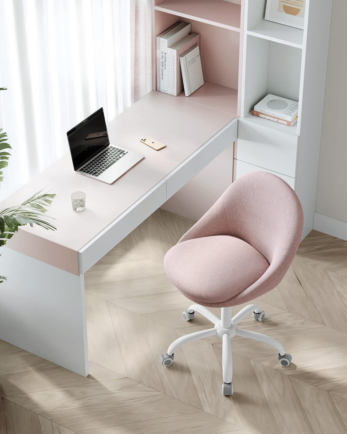 Silla de Oficina de Diseño ADEL, Base Blanca, En Terciopelo color Rosa
