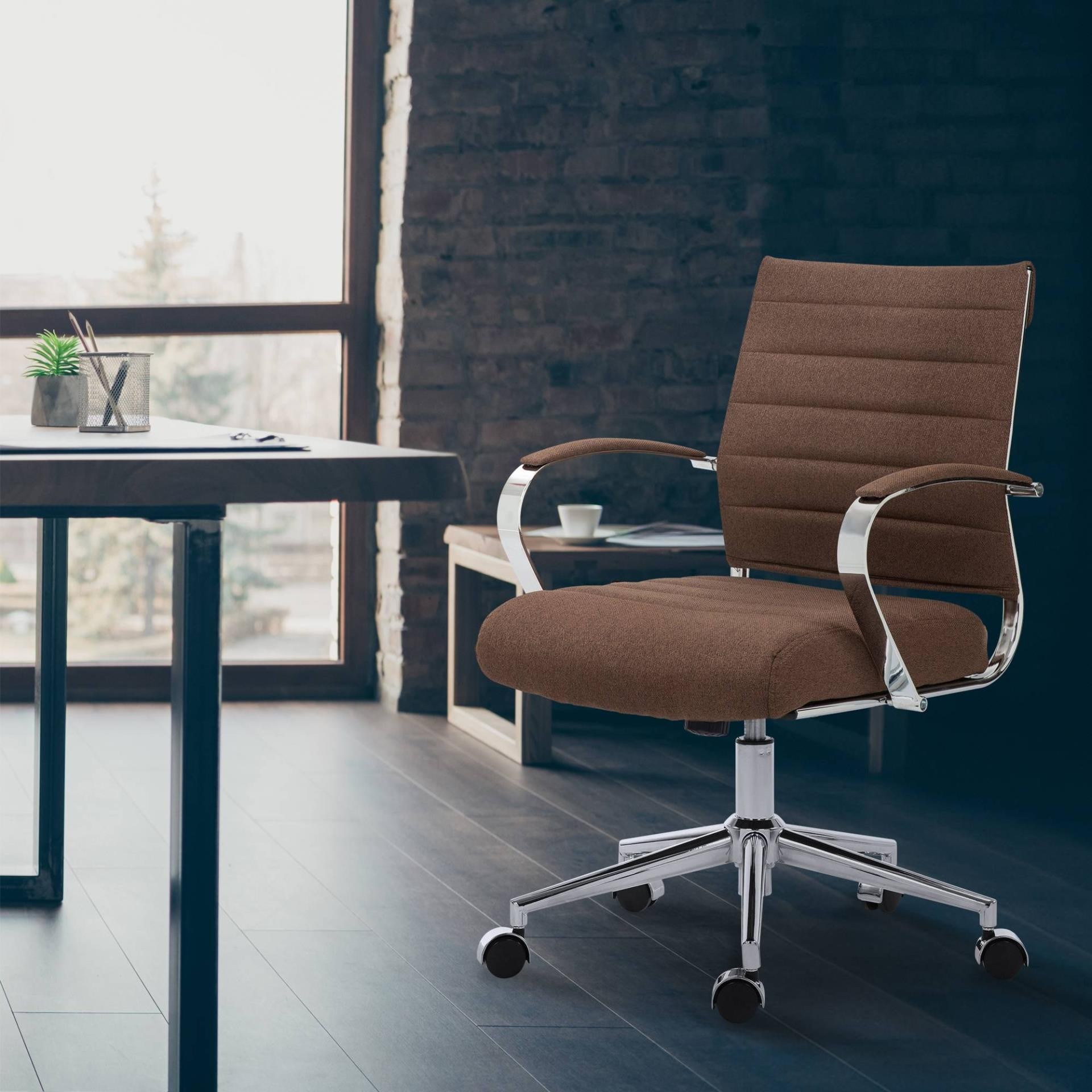 Silla de Oficina EVERY, Diseño Elegante, Estructura Metálica, en Tela color Marrón