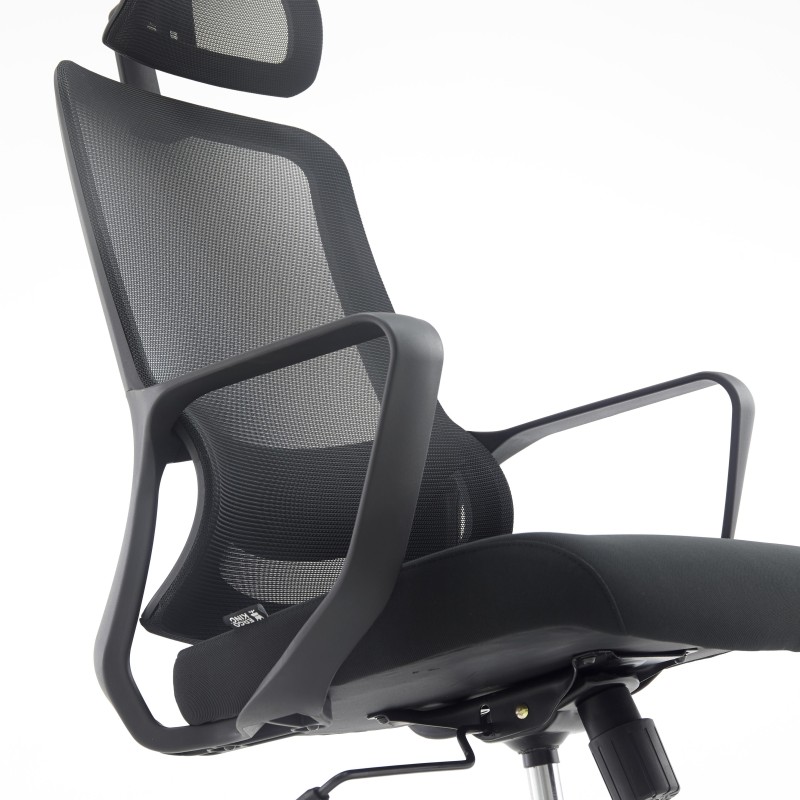 Silla de Oficina LUNA, diseño ergonómico, con reposacabezas, en malla transpirable color negro