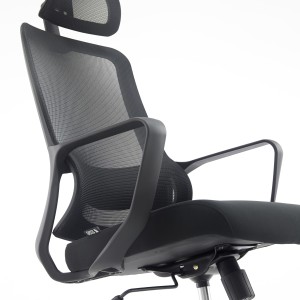 Silla de Oficina LUNA, diseño ergonómico, con reposacabezas, en malla transpirable color negro