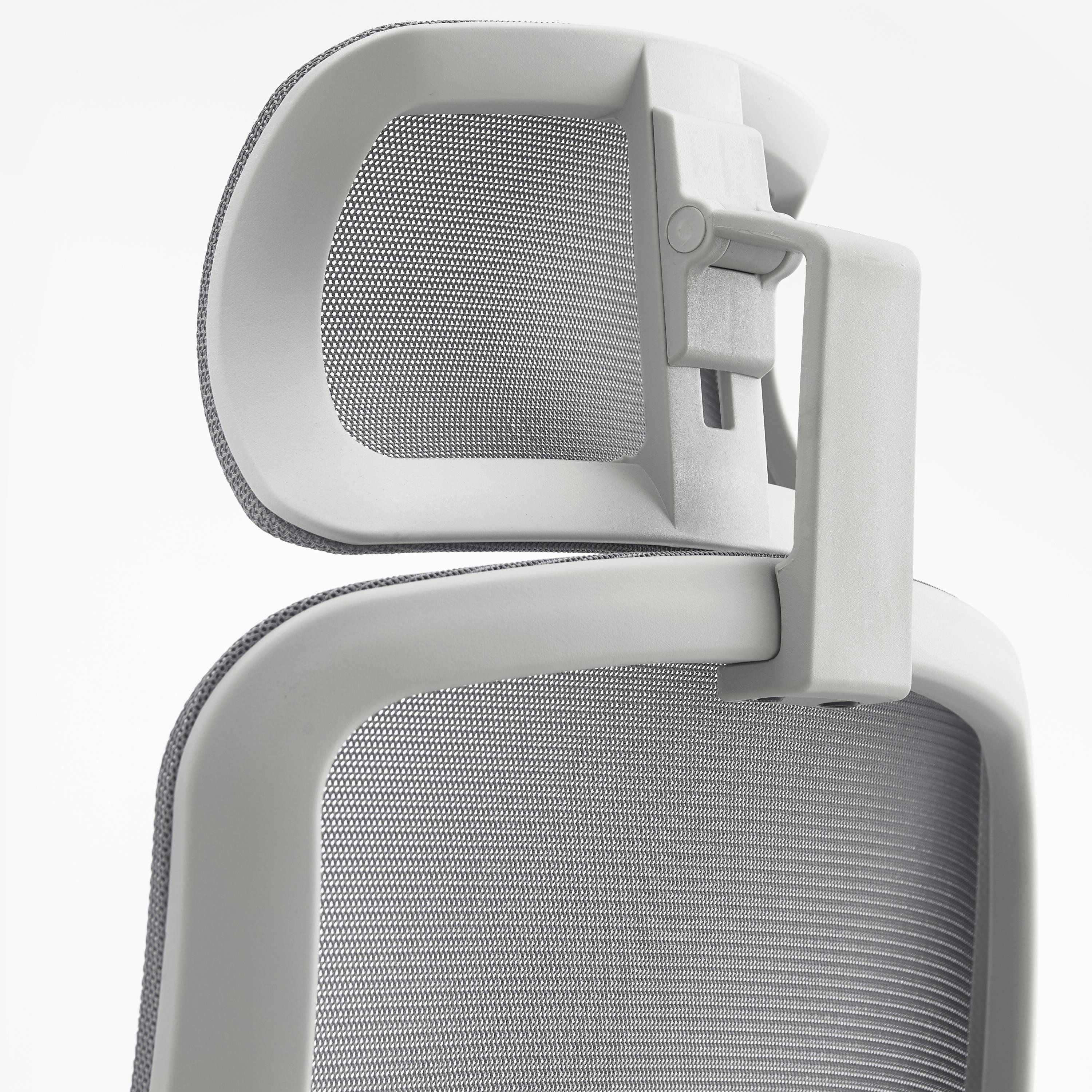 Silla de Oficina LUNA, Diseño ergonómico, Reposacabezas, Soporte Lumbar, En Negro